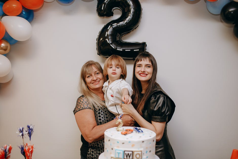 8 : img_6 - Family celebrating a second birthday milestone